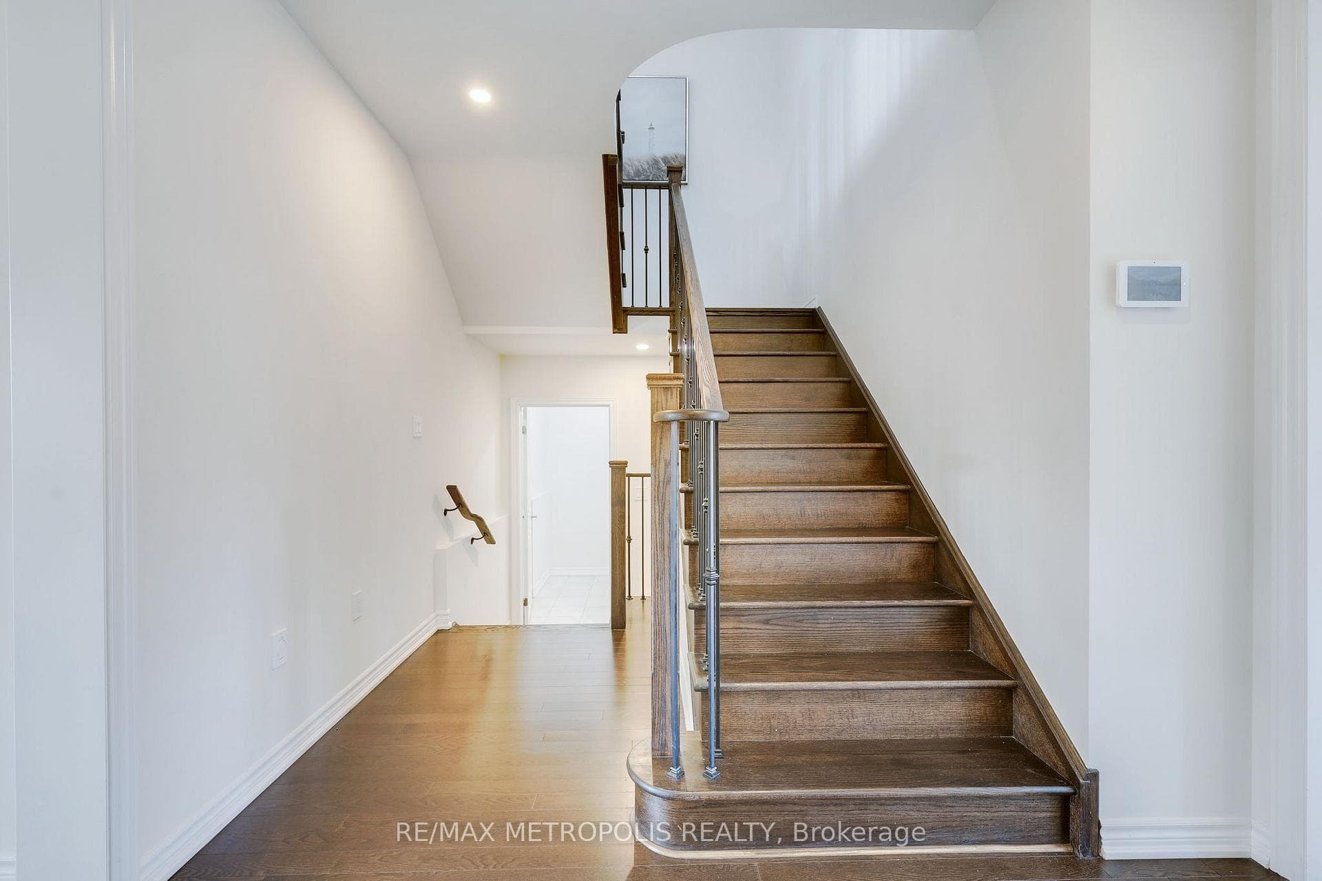 15 Douglas Kemp Crescent photo 19