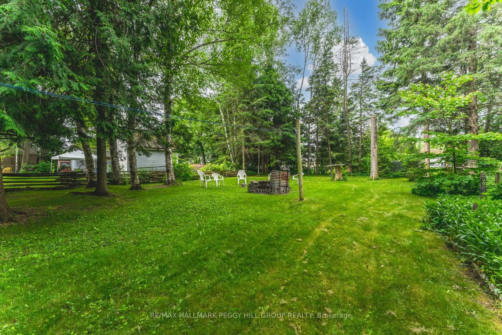 2420 Wallace Avenue photo 16