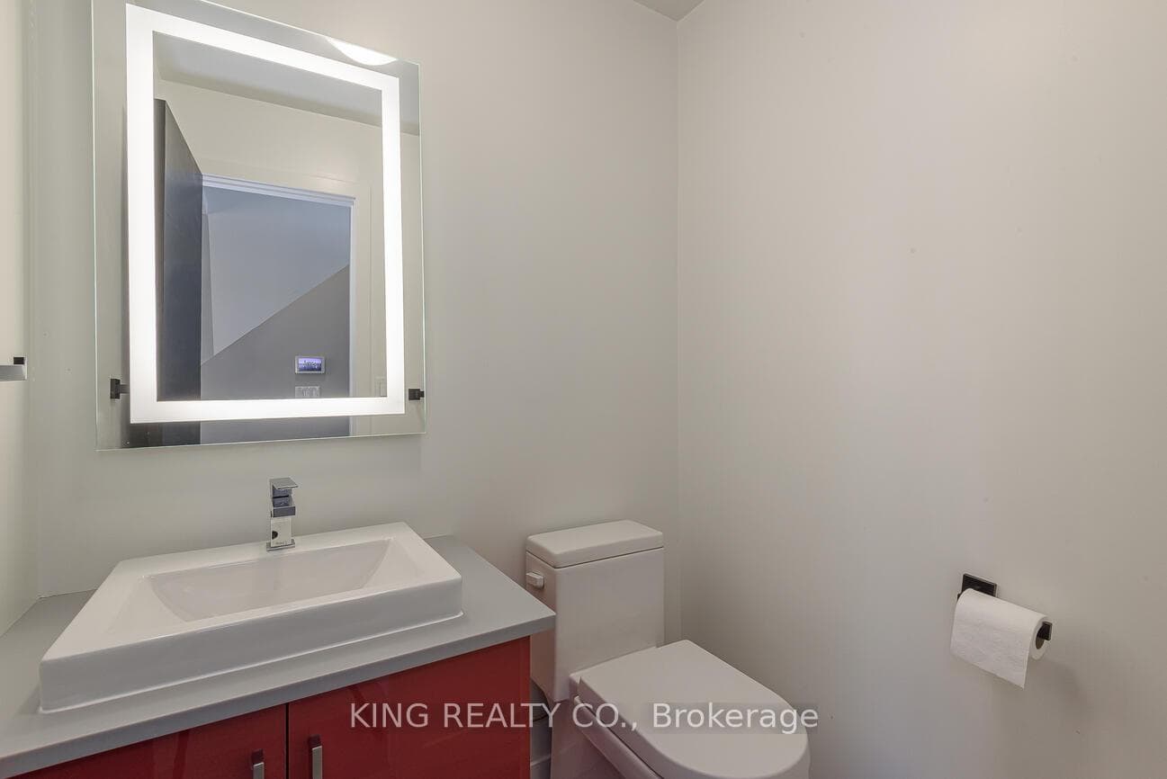 369 Essa Road Unit 104 photo 8