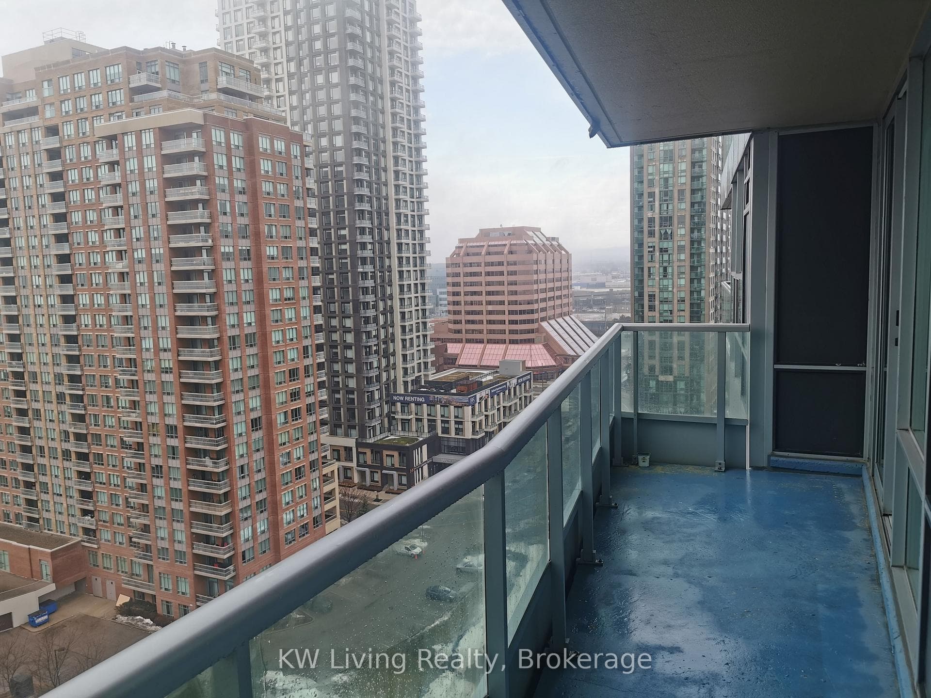 1 Elm Drive Unit 1707 photo 10