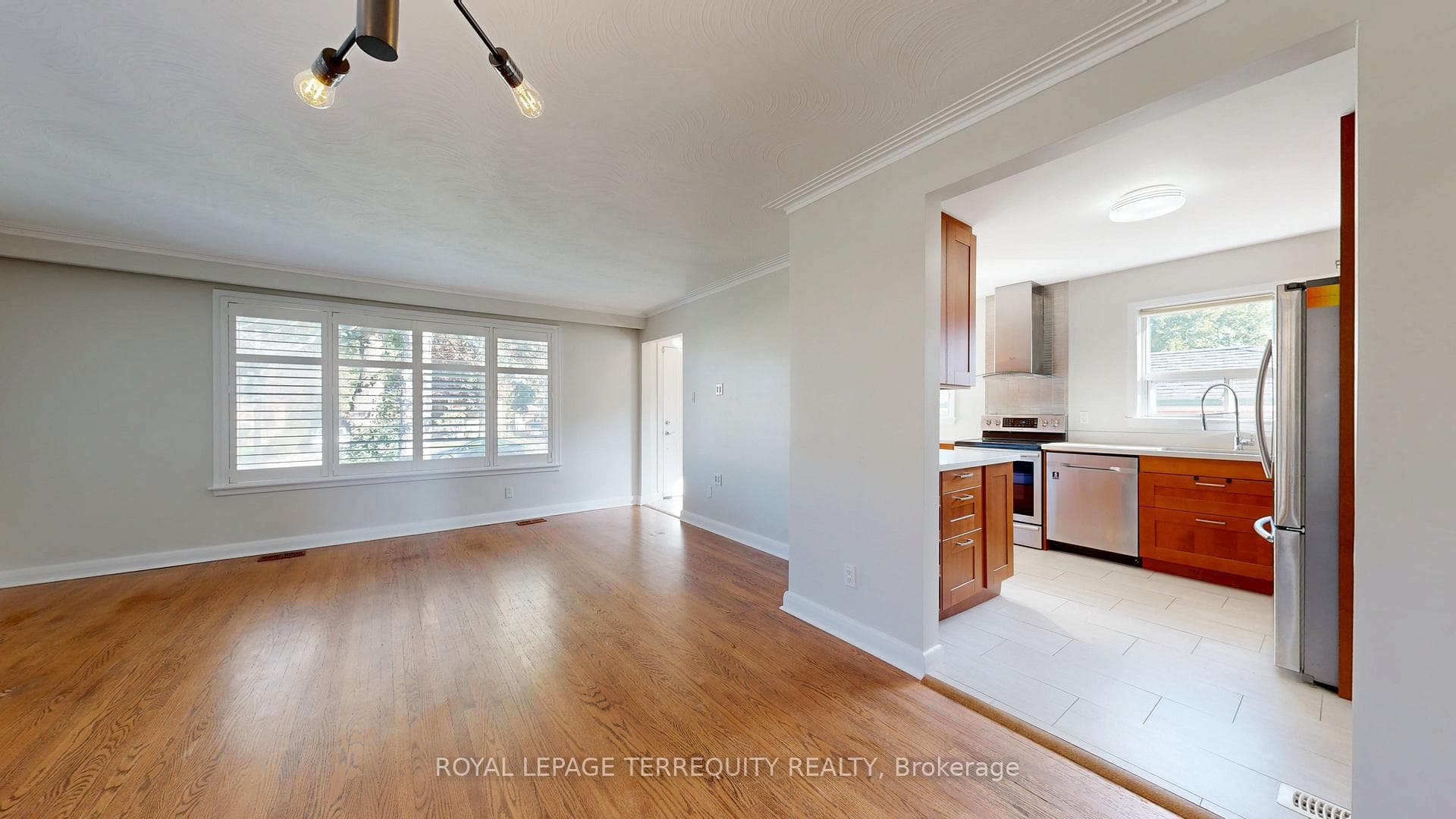 85 Romulus Drive photo 7