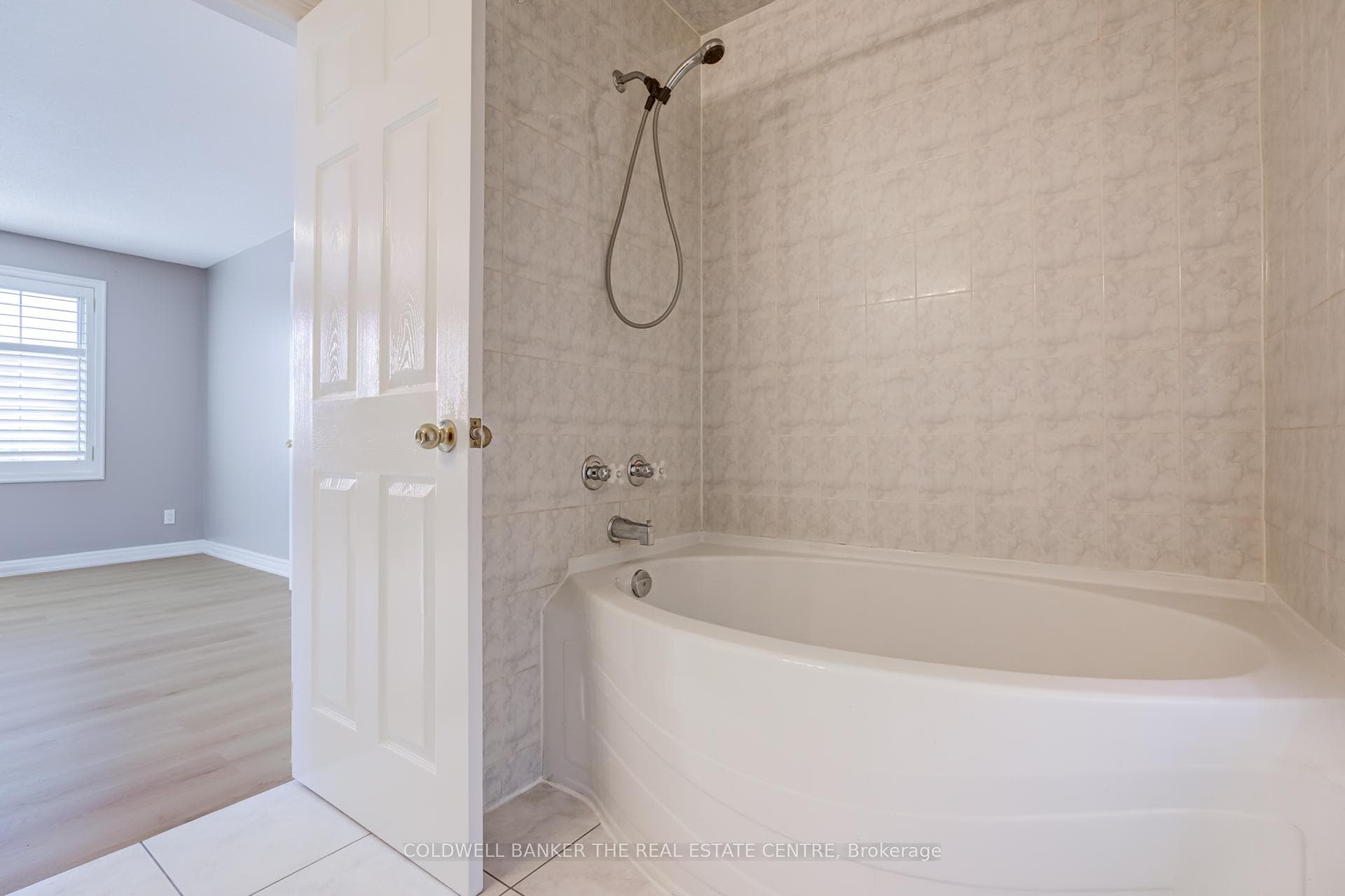 210 Jacey Ann Drive photo 15