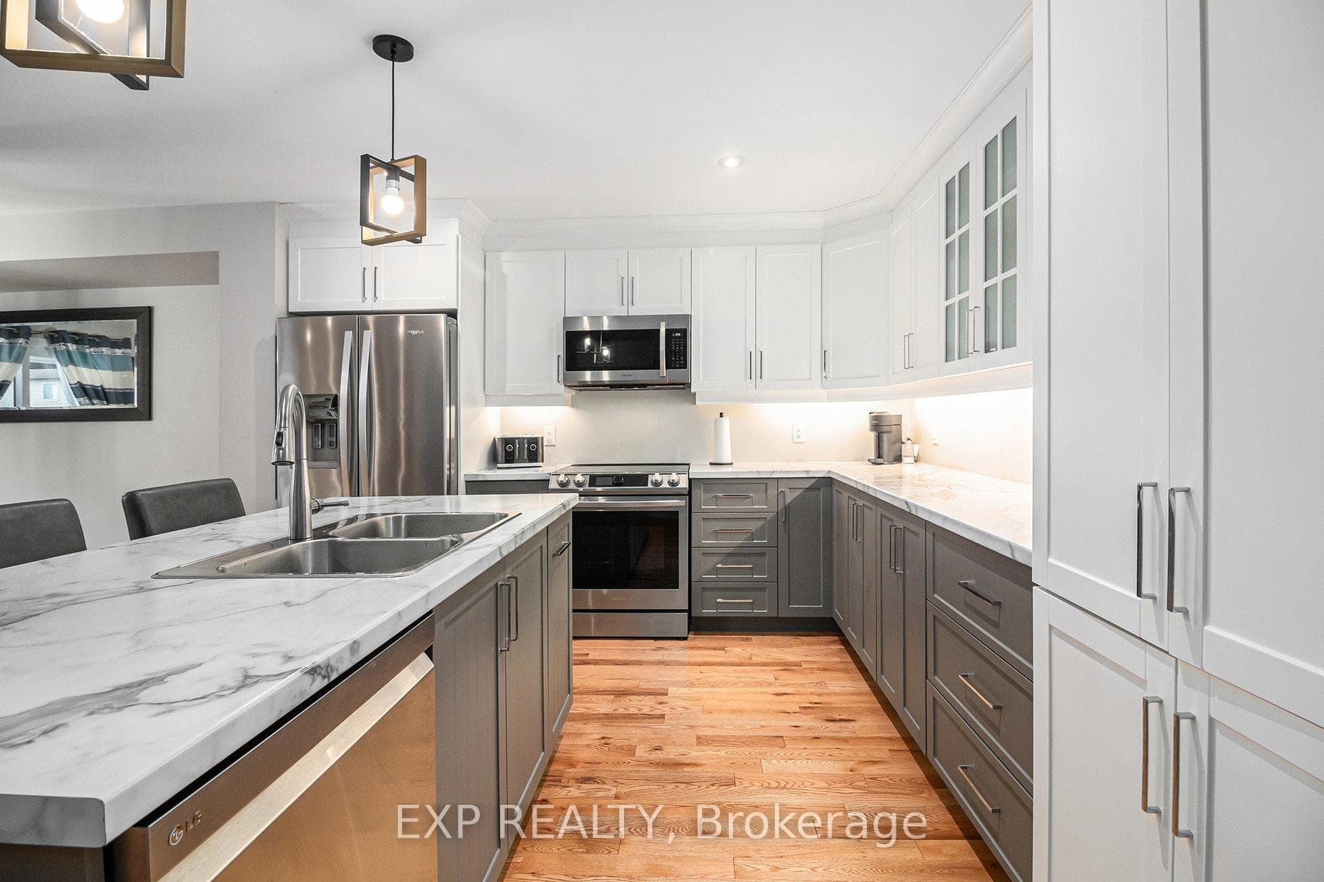 202 Bourdeau Boulevard photo 11