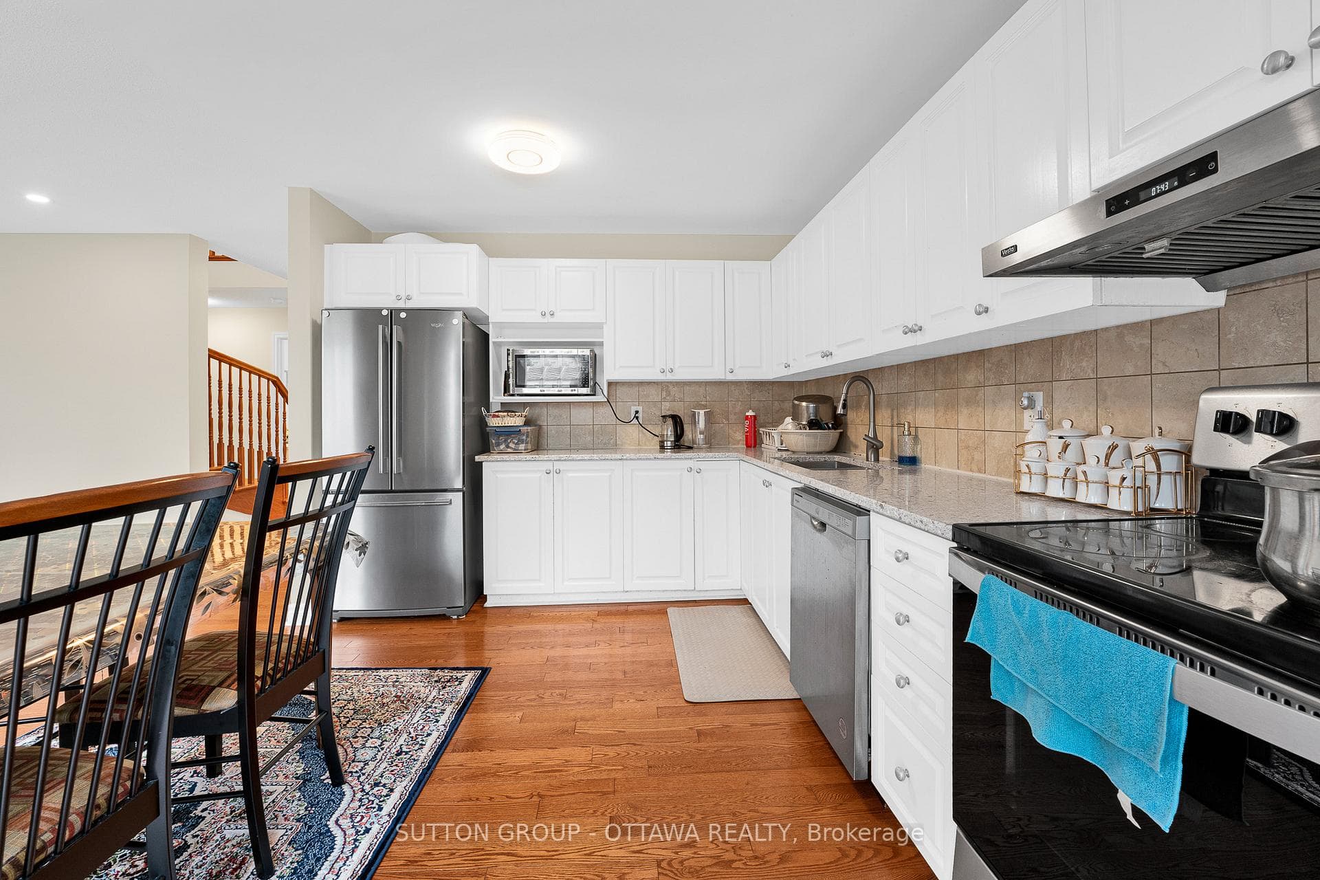 354 Haileybury Street photo 12