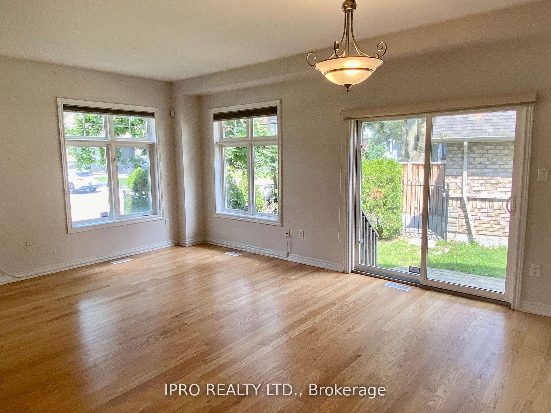 9 Benson Avenue Unit C photo 6