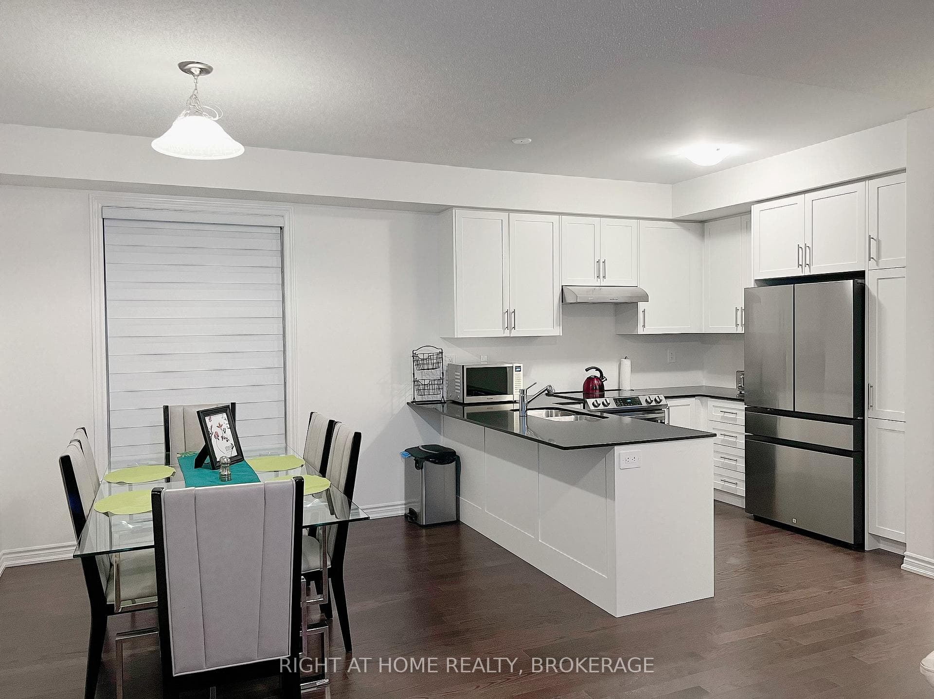 1579 Kitchen Court photo 10