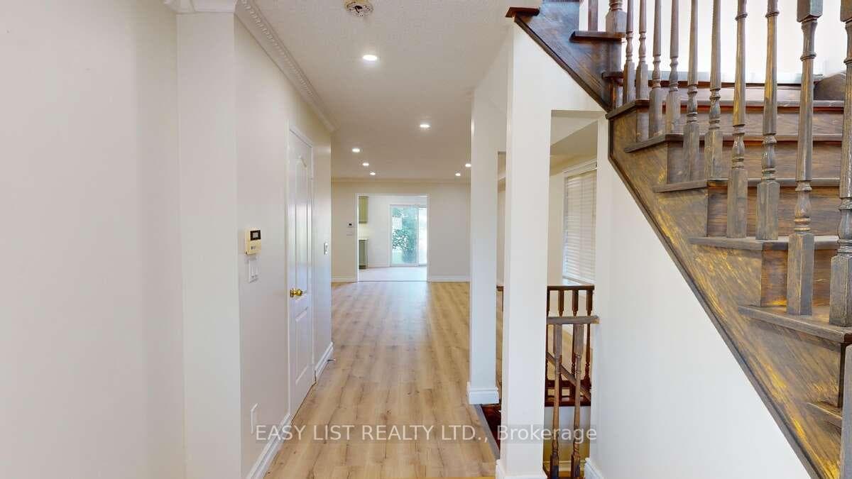 71 Beavervalley Drive photo 13
