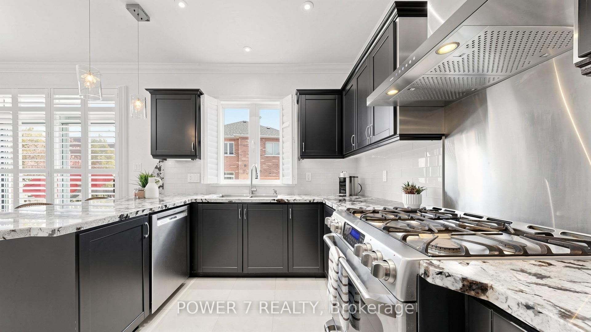 15 Eva Grove Court photo 17