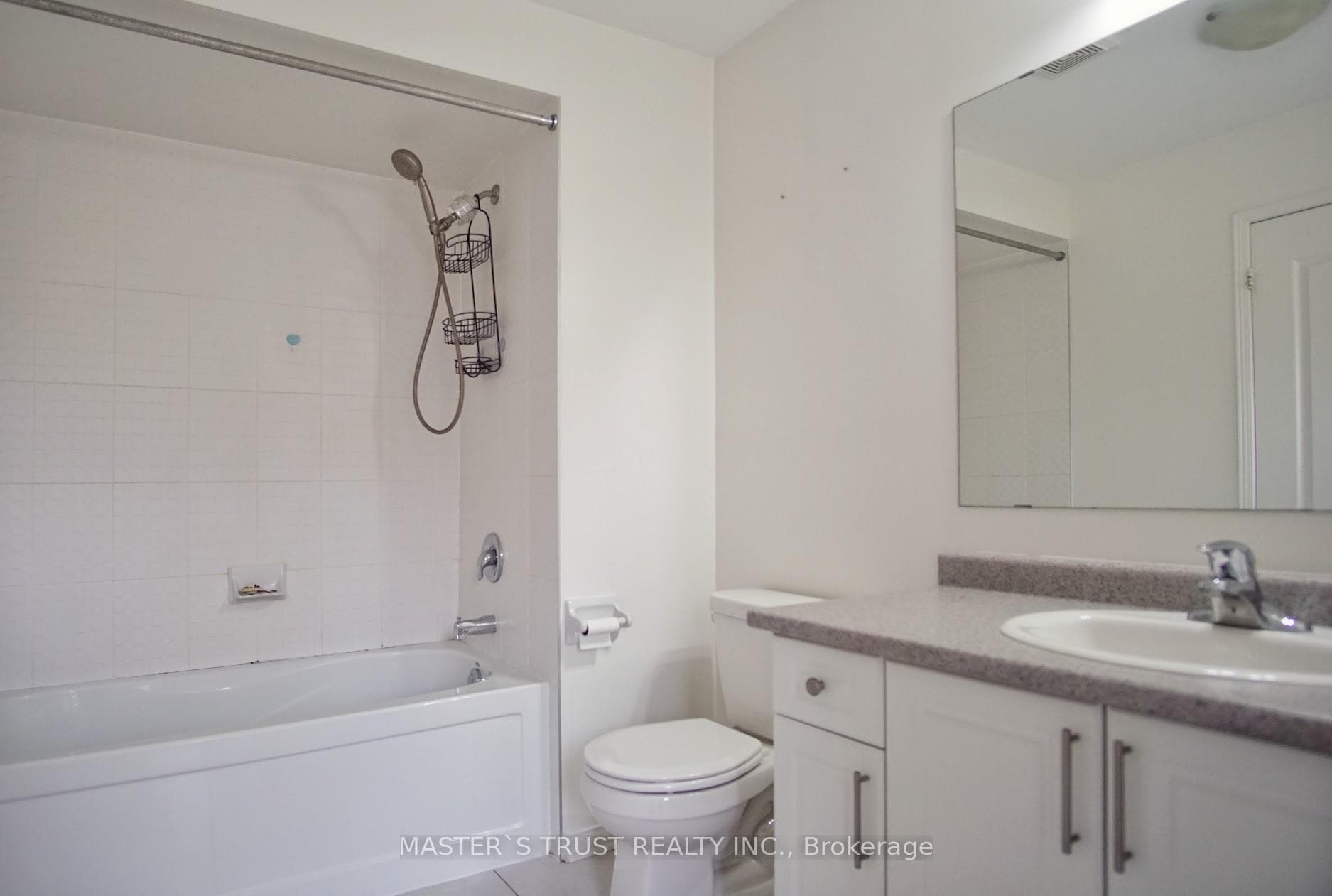 1035 Victoria Road Unit 68 photo 10