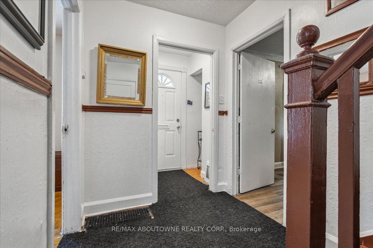 993 Cleta Street photo 7