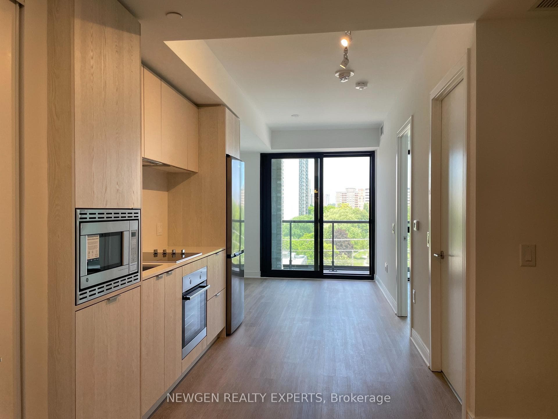 86 Dundas Street Unit 608 photo 11