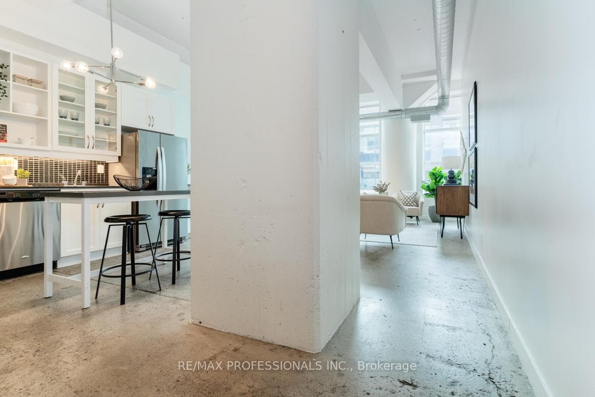 155 Dalhousie Street Unit 829 photo 13