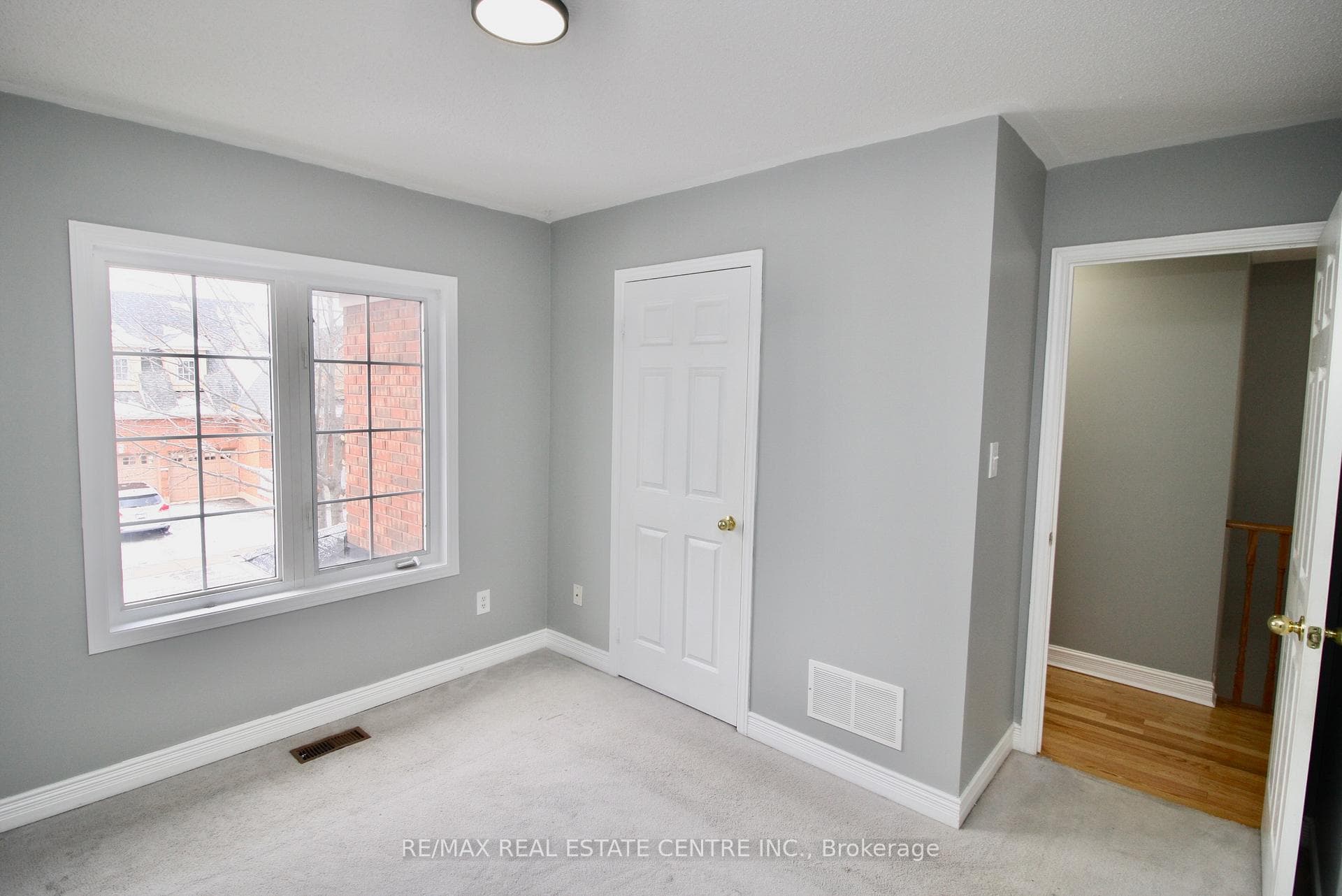 2nd Bedroom.