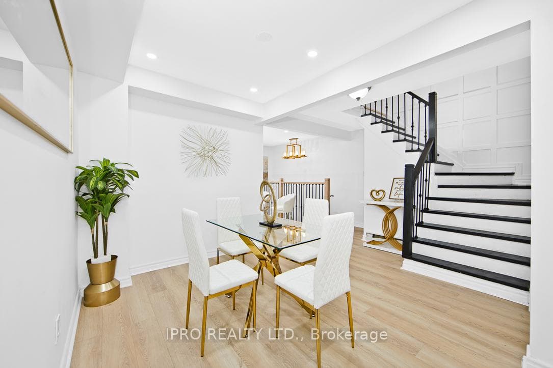 1915 Denmar Road Unit 116 photo 5