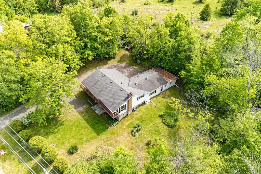 3697 Burnstown Road photo 41