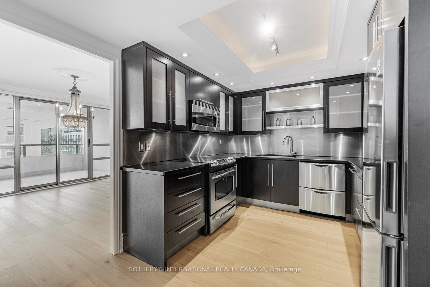 18 Lower Village Gate Unit 609 photo 13