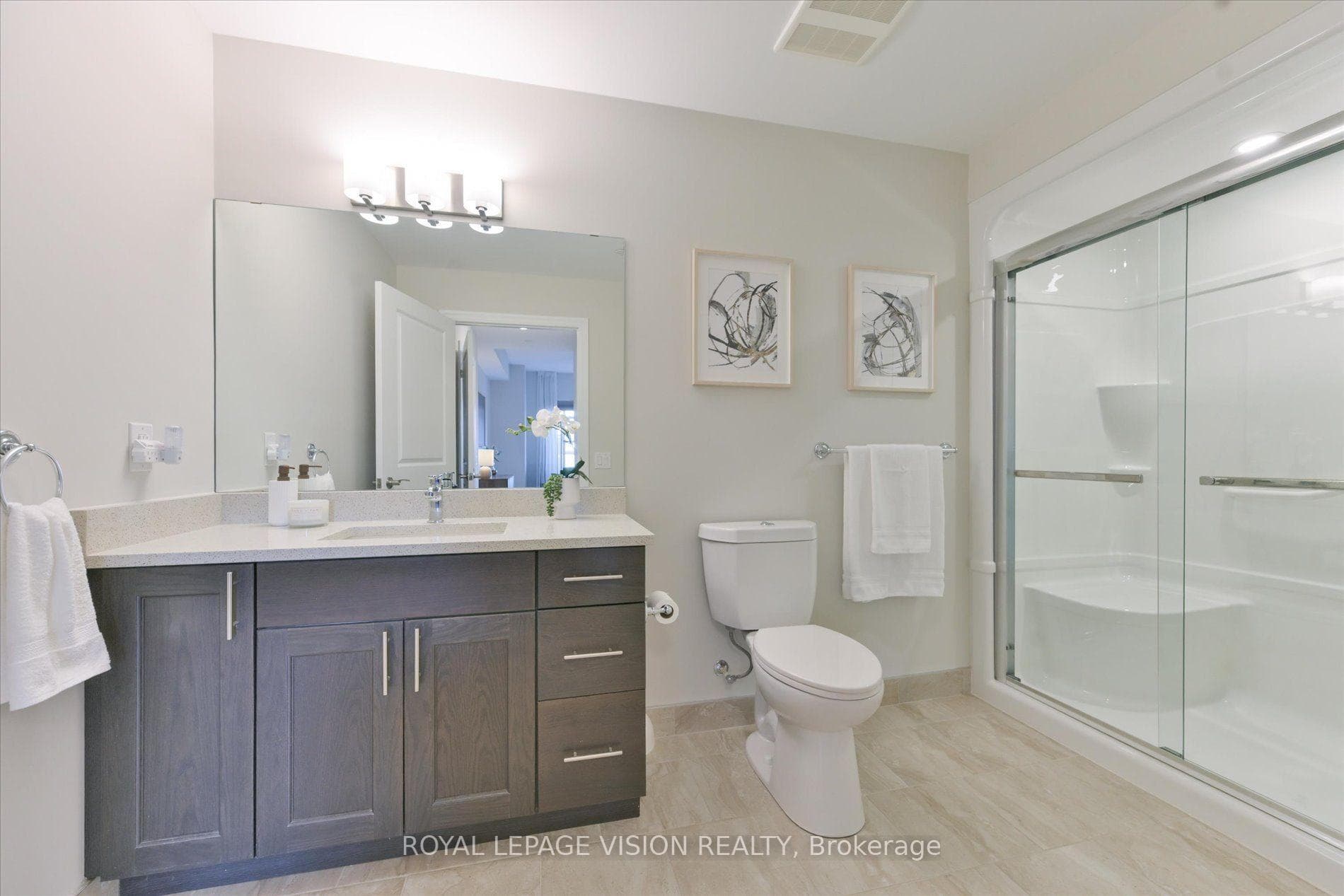 440 William Graham Drive Unit 403 photo 17