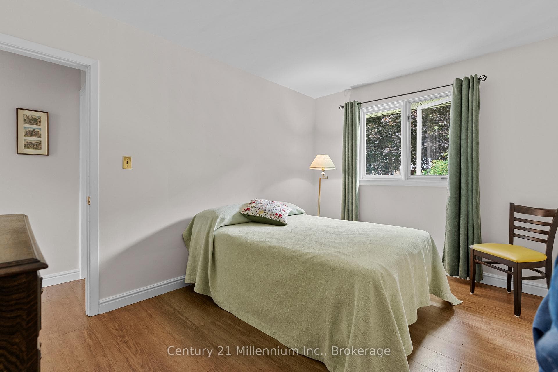 128 7th Avenue photo 27