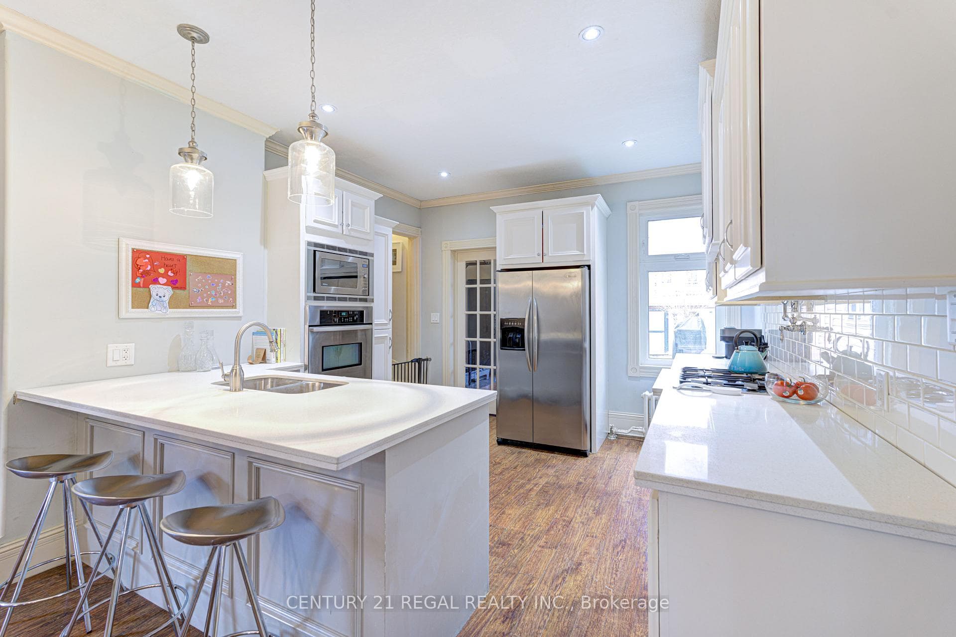 109 Victoria Avenue photo 17