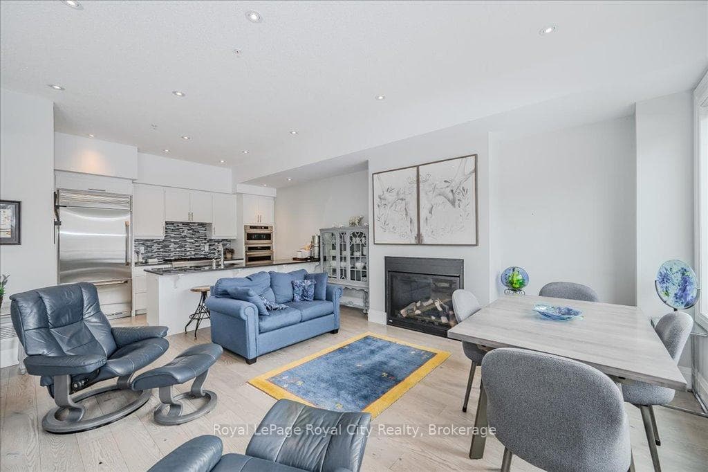 53 Arthur Street Unit RL3 photo 2