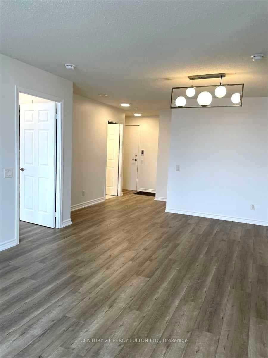 8 Mondeo Drive Unit 707 photo 7