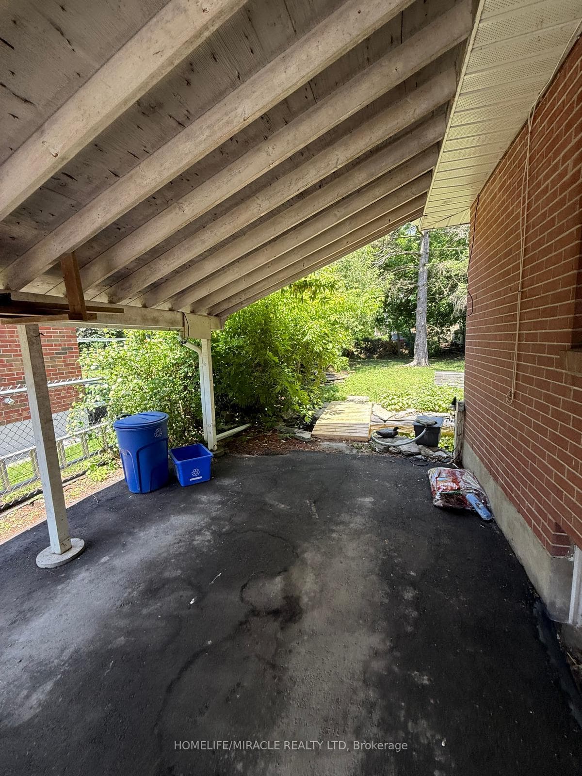 88 Crestview Avenue photo 21