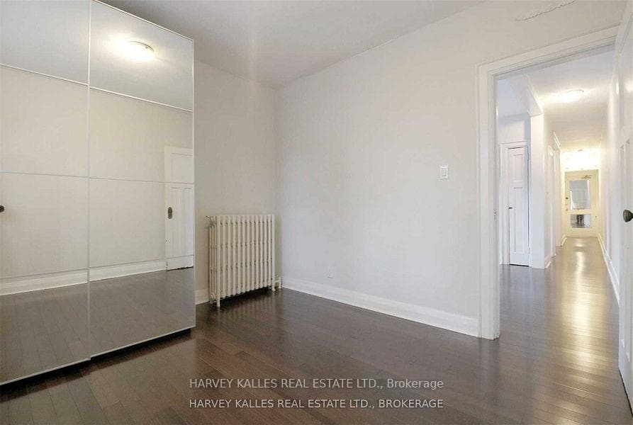 1108 Yonge Street Unit C photo 8