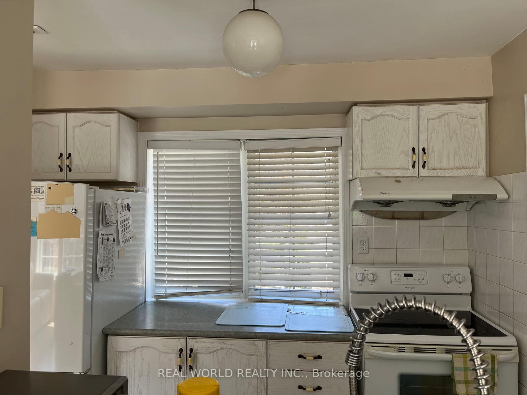 8 Cox Boulevard Unit 13 photo 13