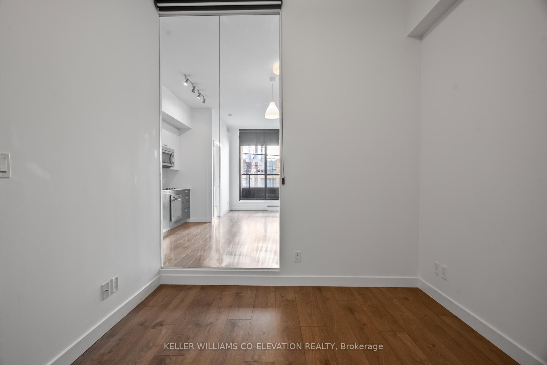 1075 Queen Street Unit 206 photo 13