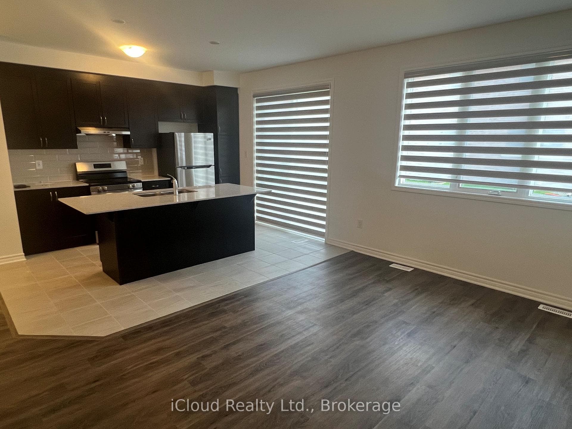 44 Foxley Heights photo 3