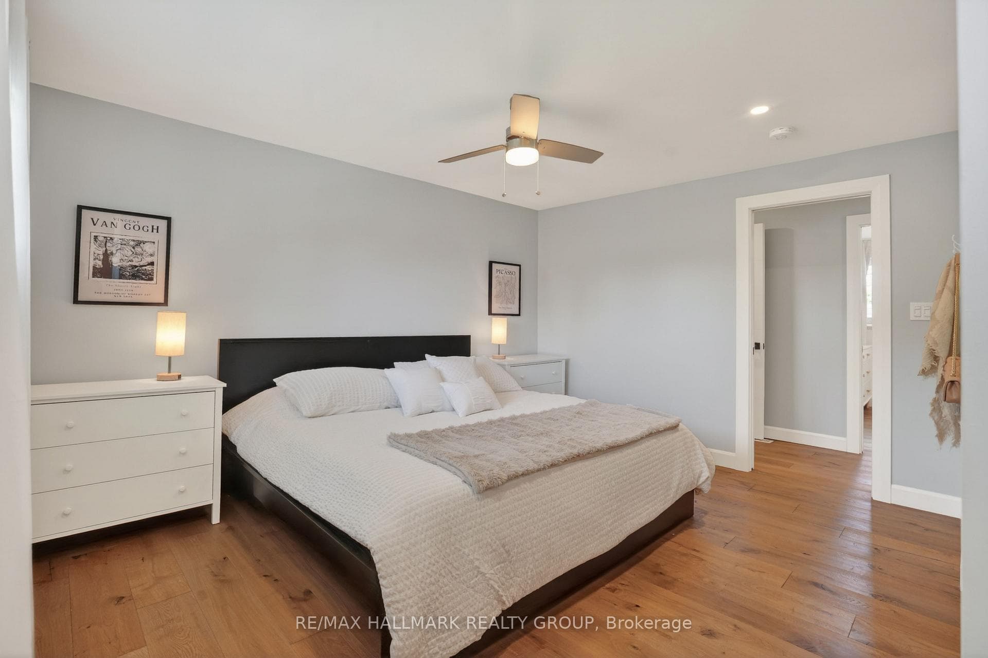 1583 MAXIME Street photo 13