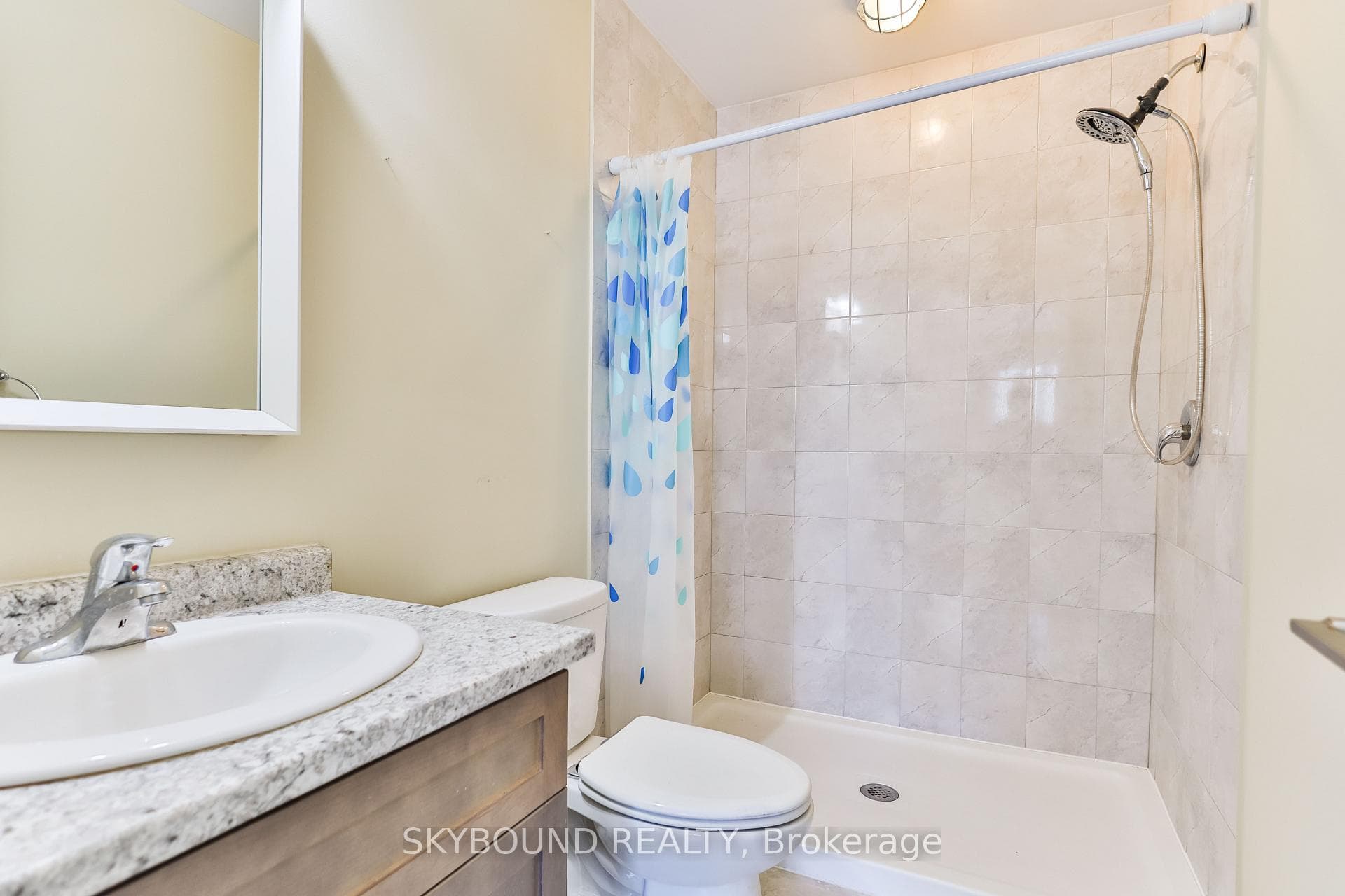 2 Egleston Lane photo 23