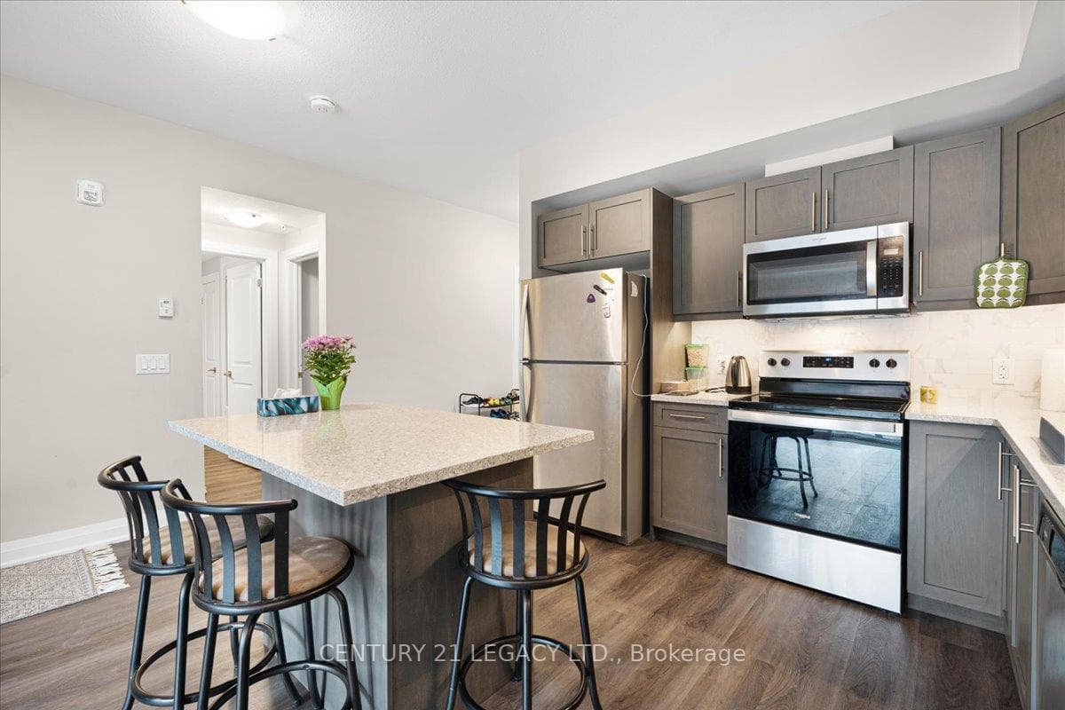 120 Summersides Boulevard Unit 201 photo 7