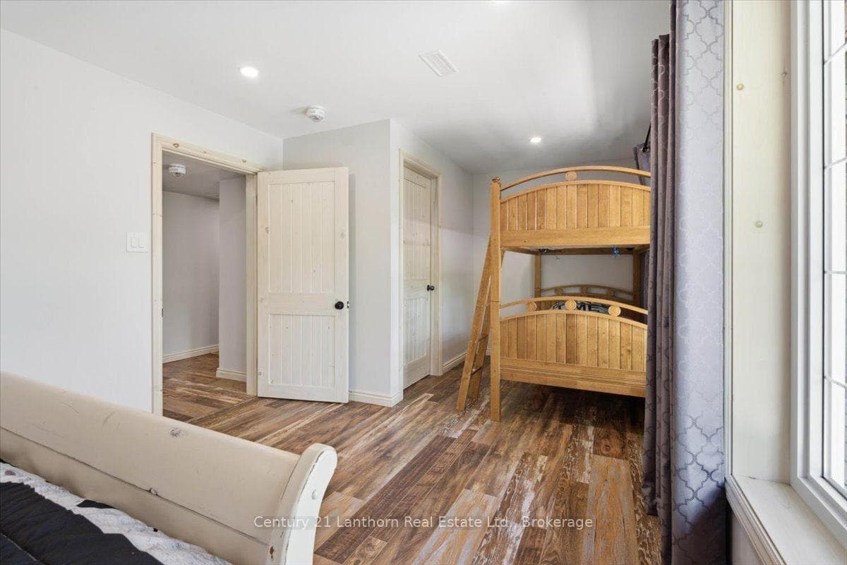 673 Lahey Road photo 40