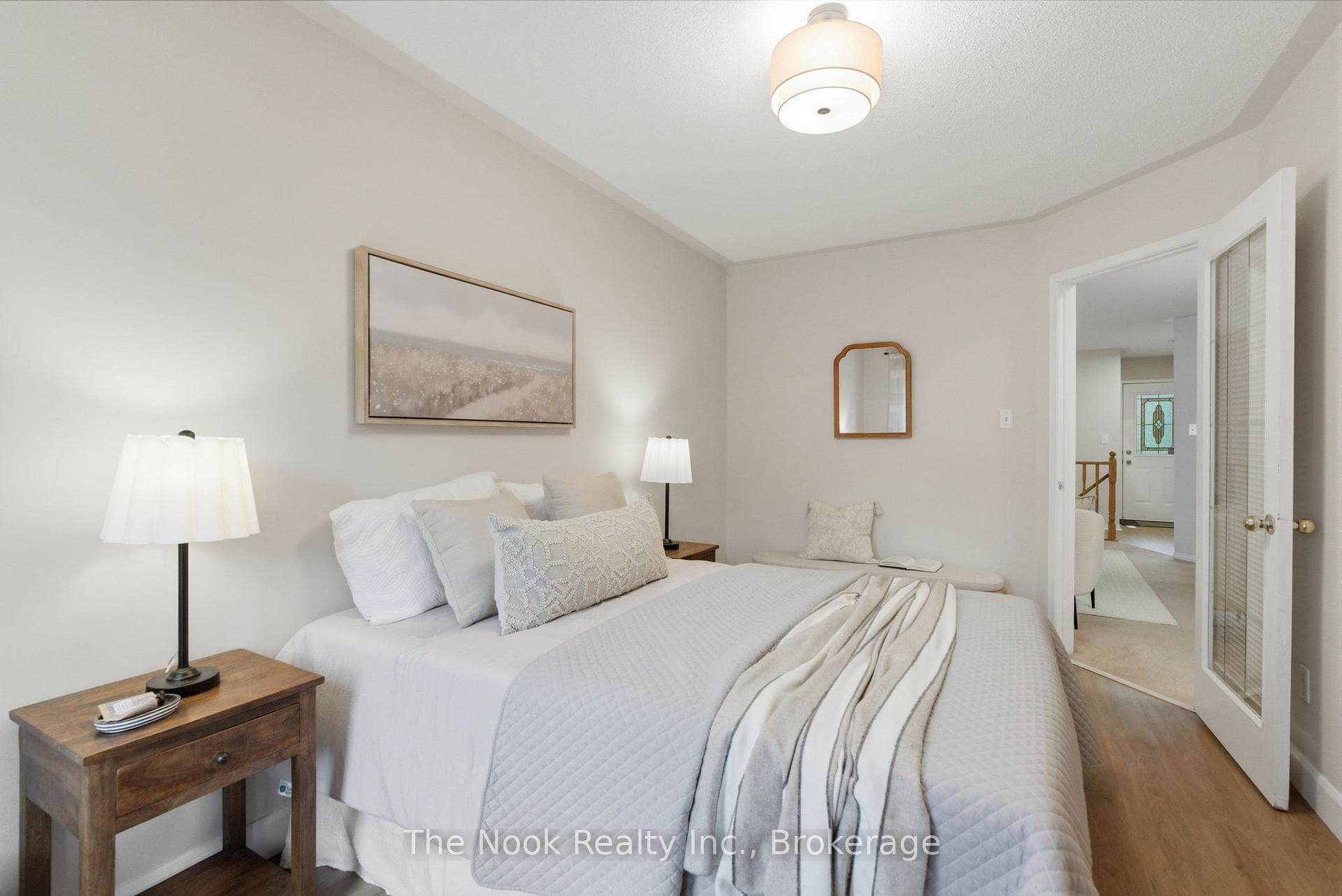 1139 Ridgemount Boulevard photo 26