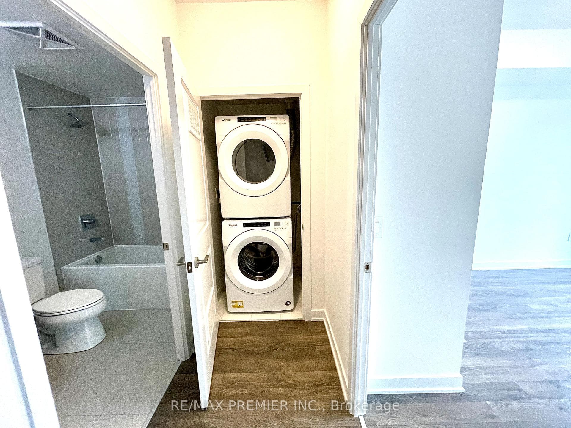 100 Eagle Rock Way Unit 810 photo 19