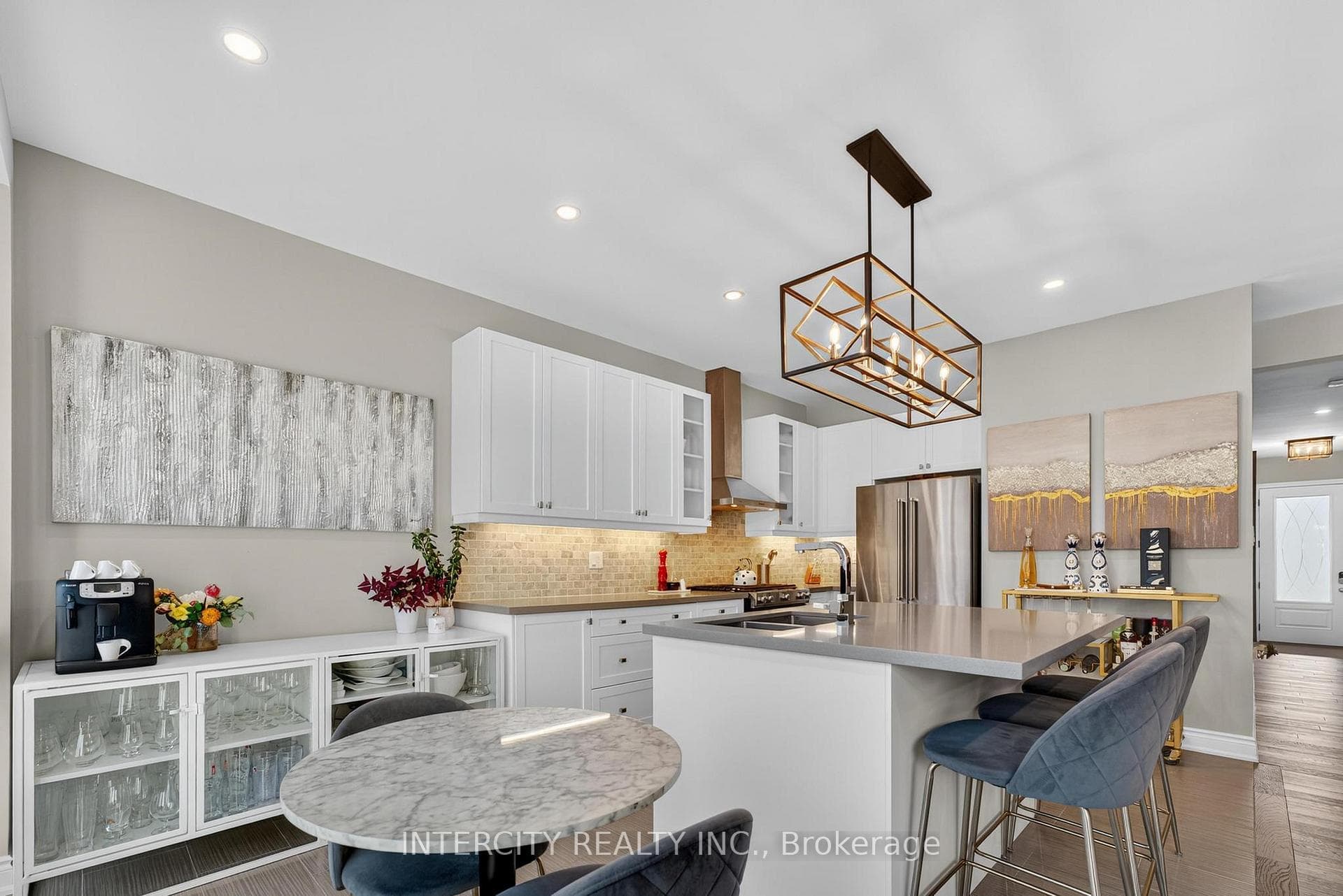 14 Great Heron Court photo 16