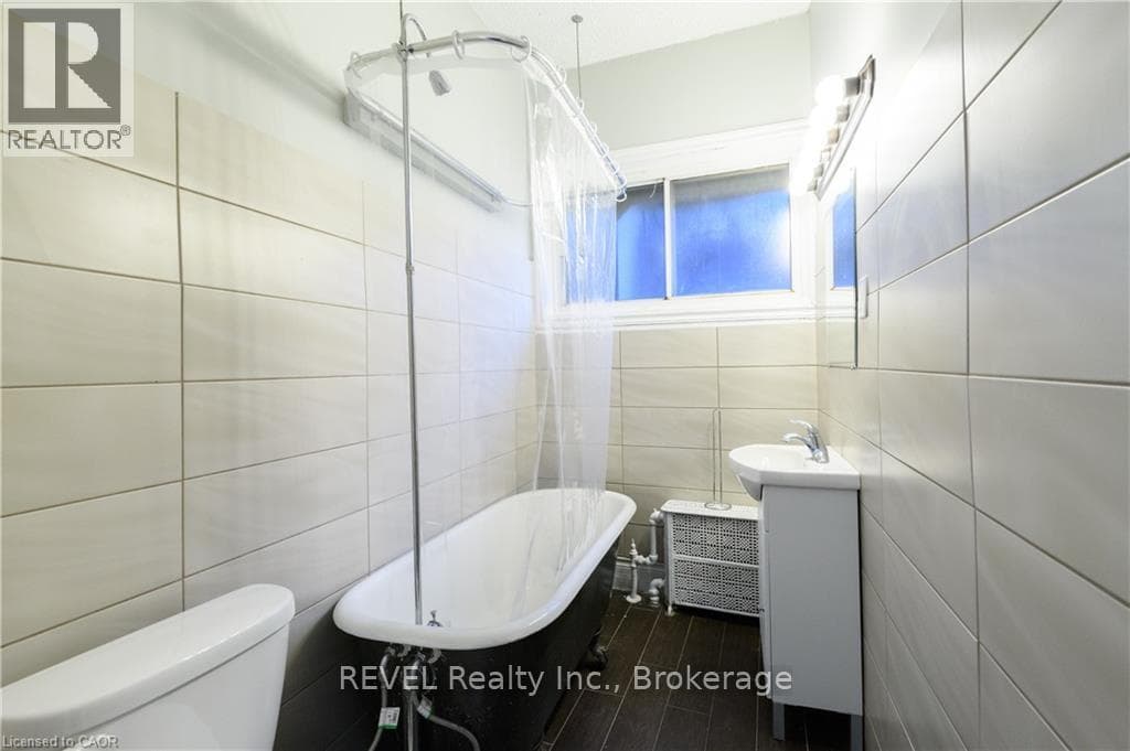 471.5 King Street Unit 12 photo 2