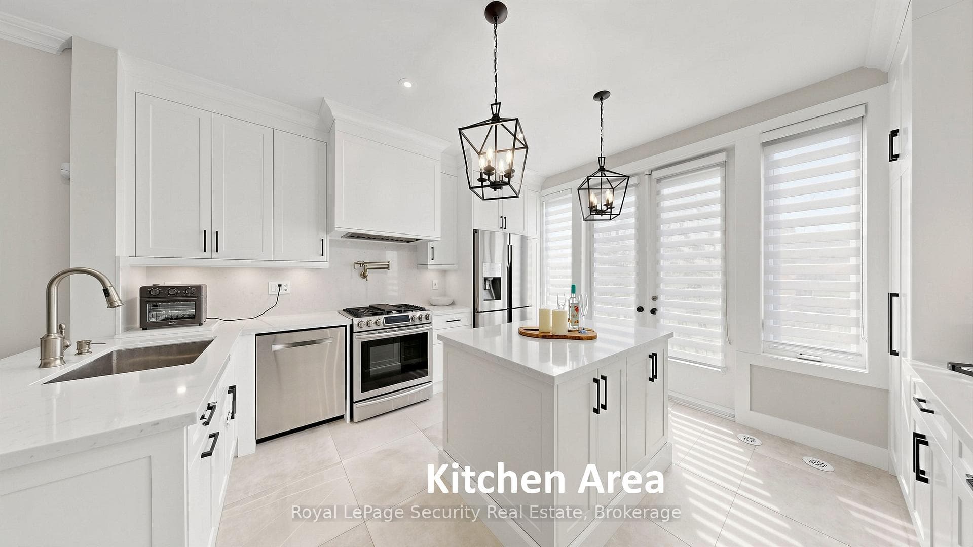 1830 Burnhamthorpe Road photo 6
