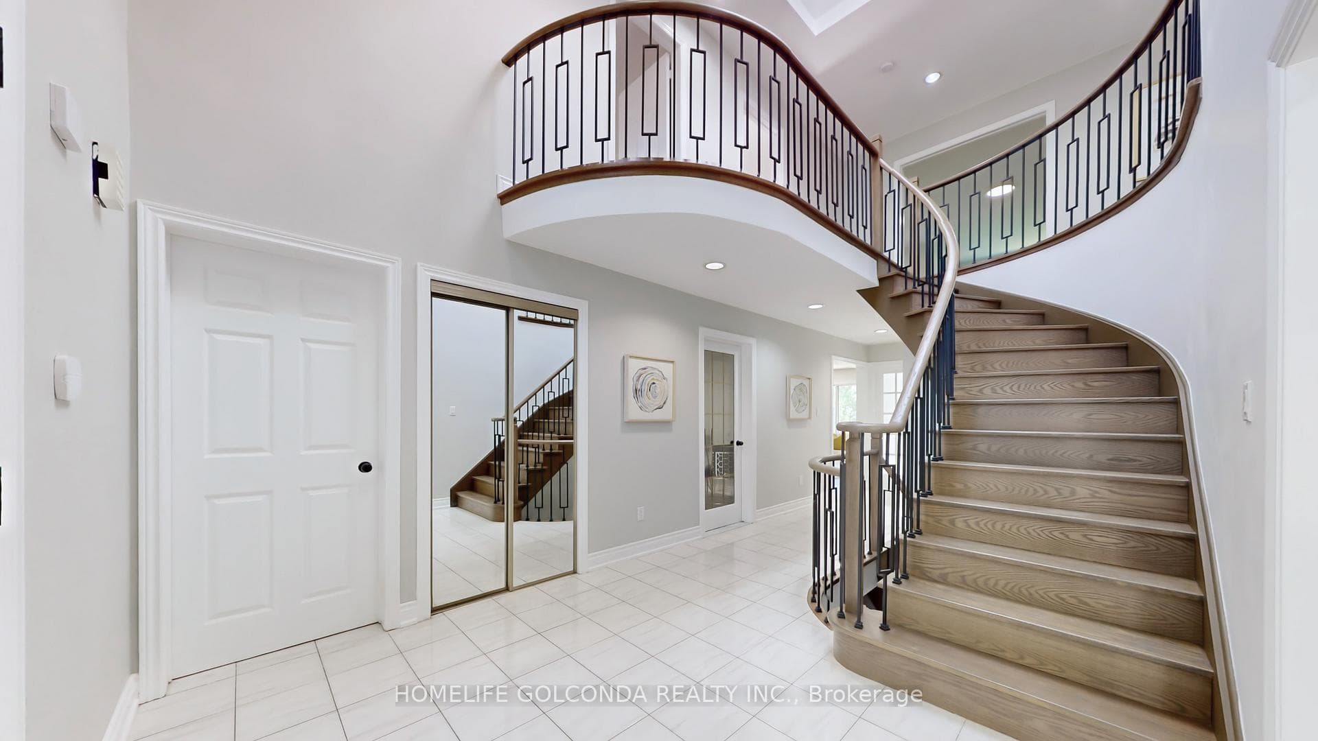 188 Byng Avenue photo 4