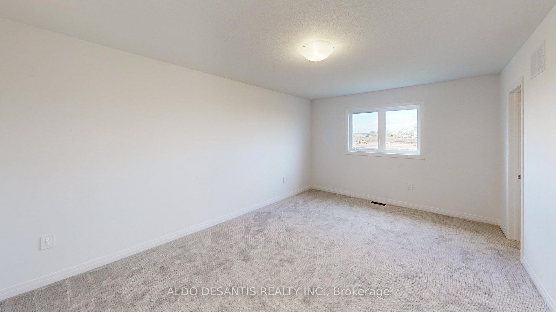 196 Cittadella Boulevard photo 12