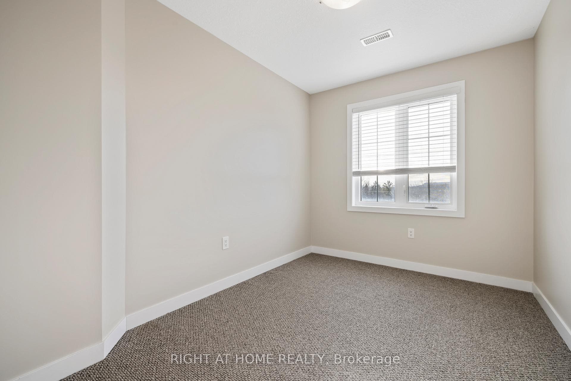 445 Ontario Street Unit 56 photo 15