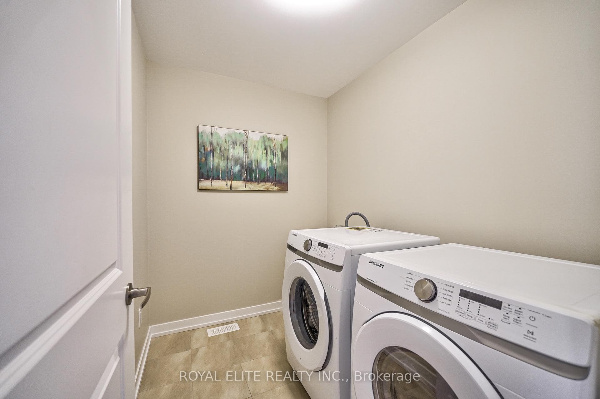 2523 Castlegate Crossing N/A photo 25