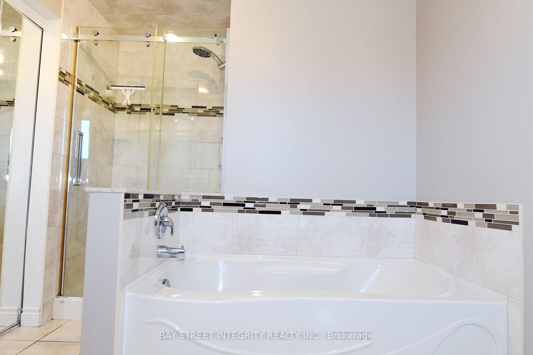 1213 Rosethorne Road photo 20