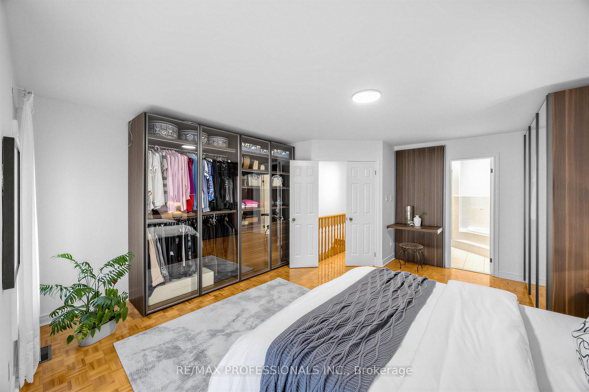 96 Brandon Avenue photo 18