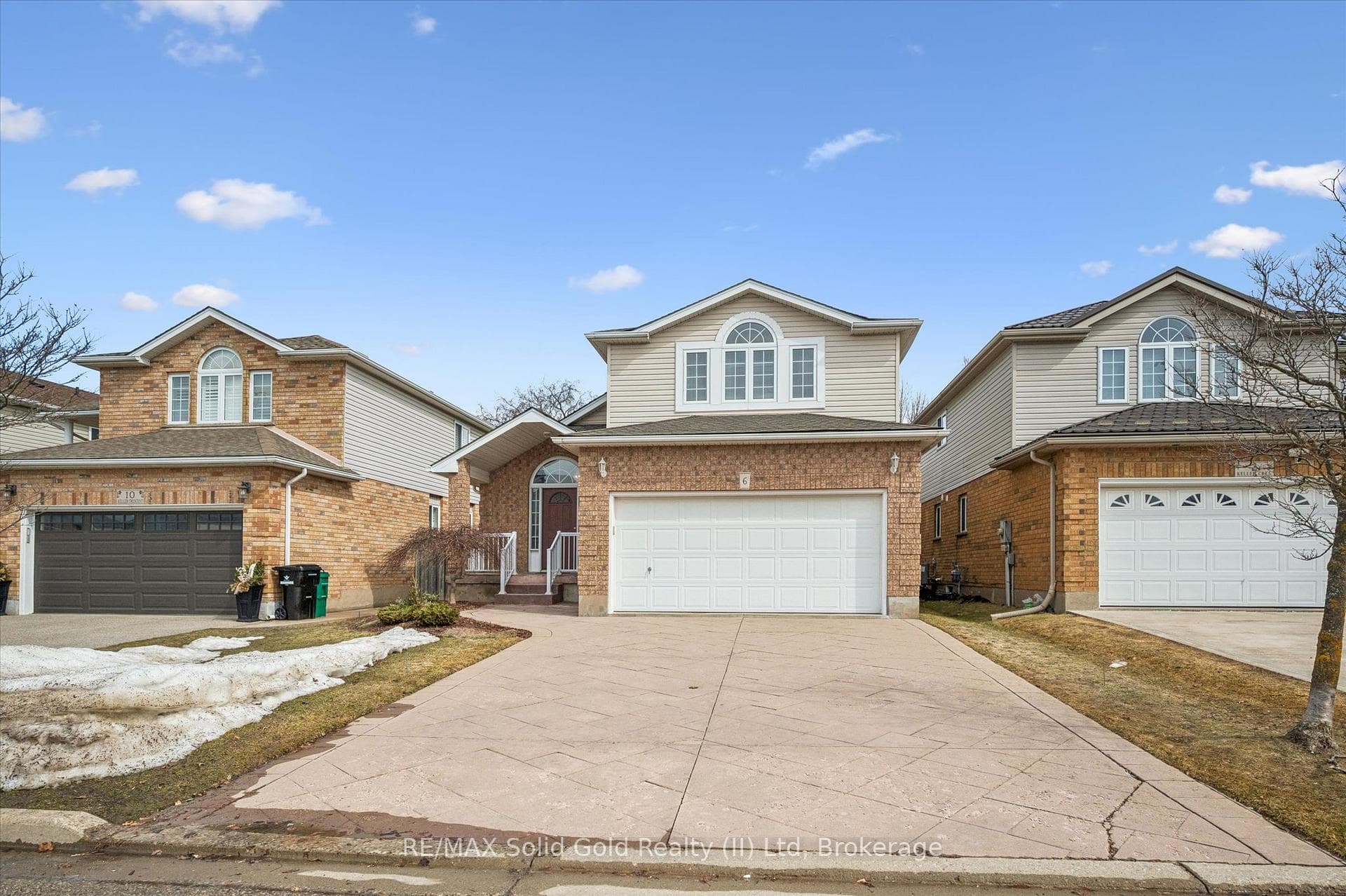6 Keller Crescent photo 4