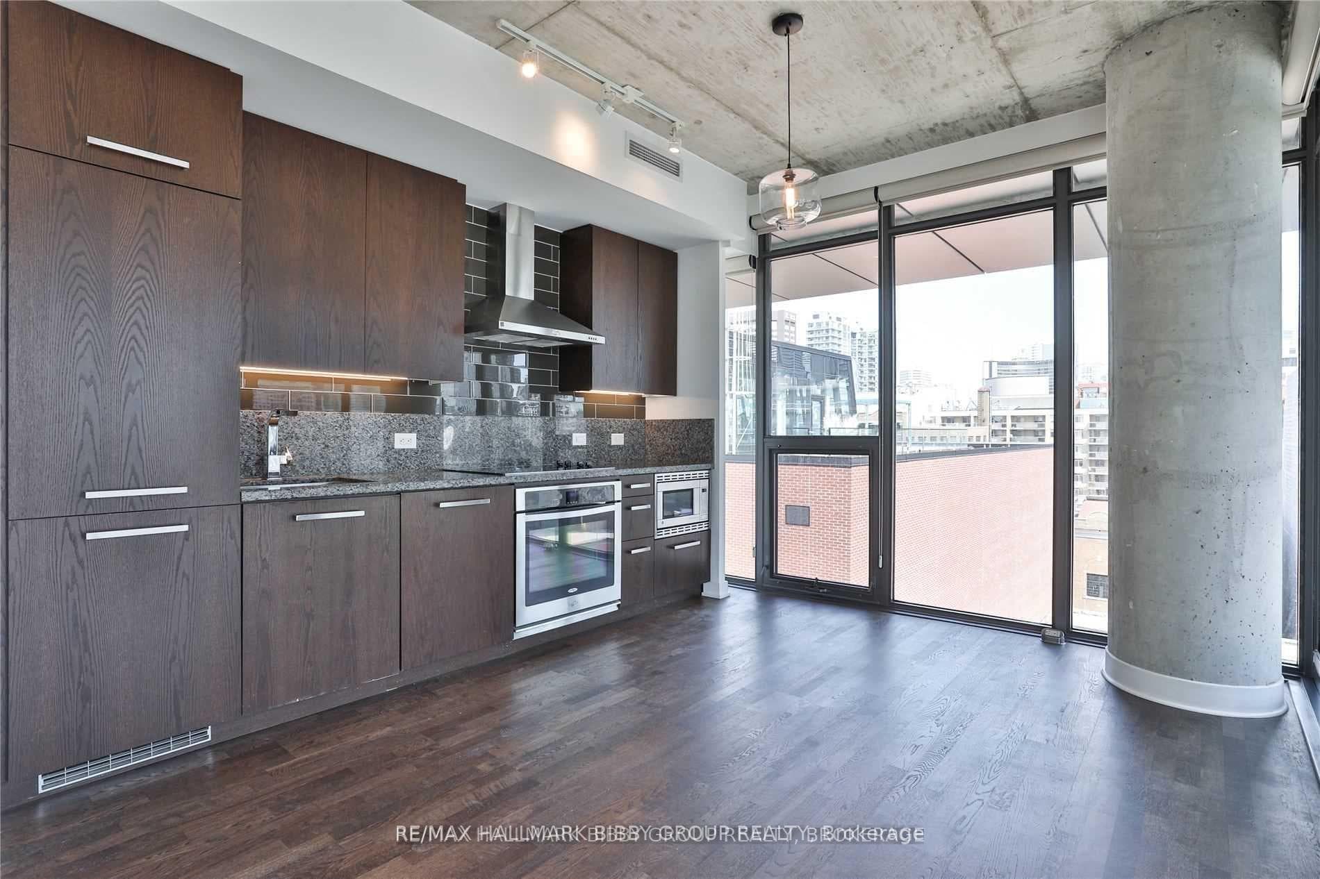 15 Beverley Street Unit 1007 photo 9
