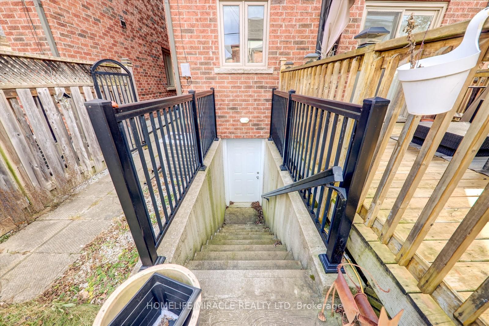 6 Haddon Avenue photo 36