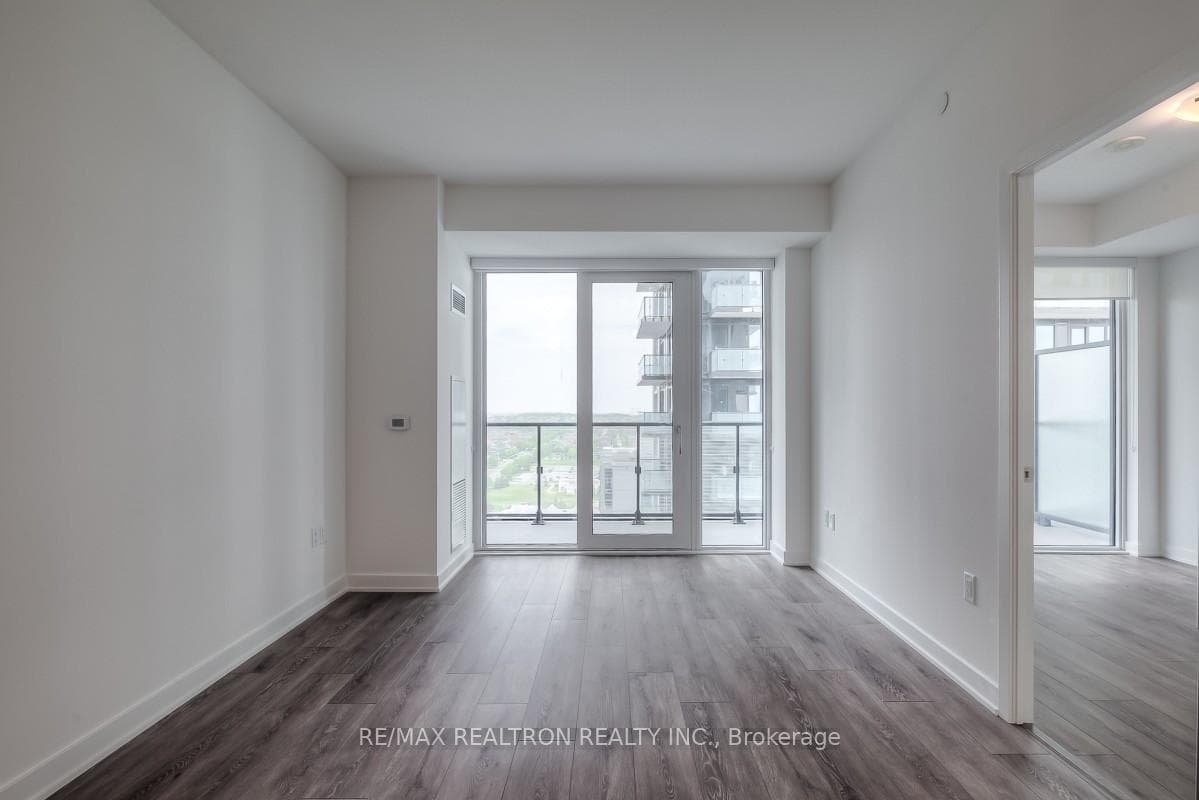 95 Oneida Crescent Unit 1508 photo 3