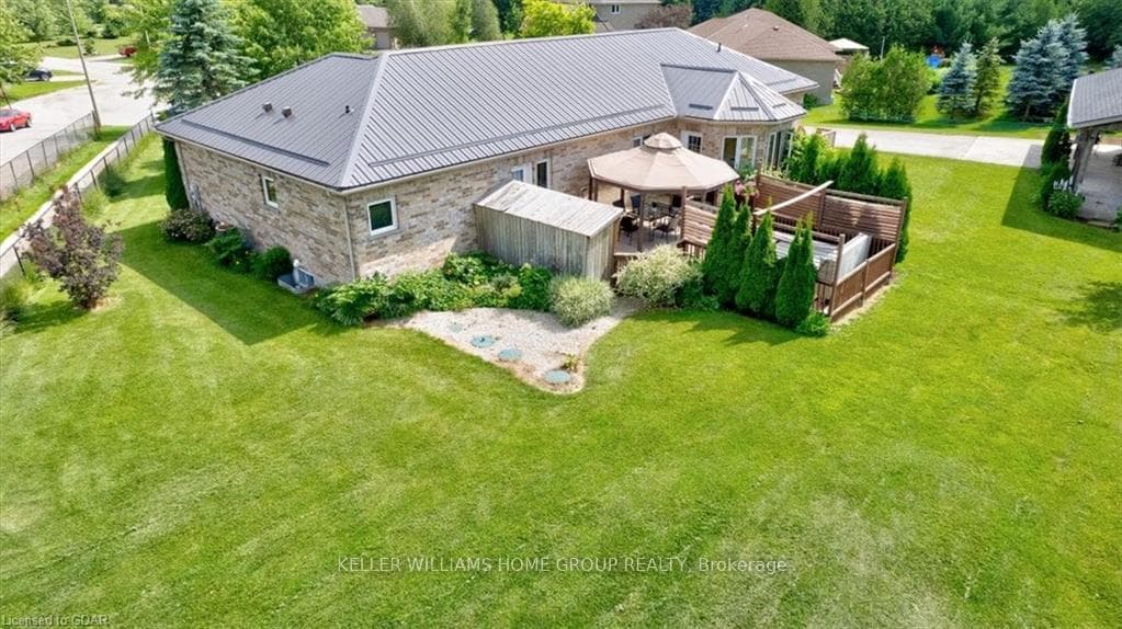 35 Muir Crescent photo 32
